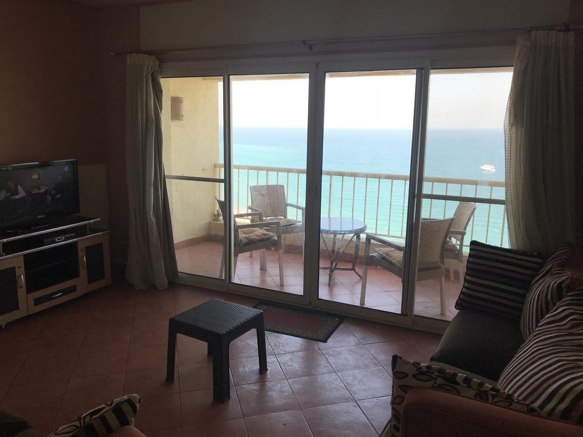 Porto Sokna Water Front Ground Floor Family Only Villa ไอน์ ซกนา ภายนอก รูปภาพ