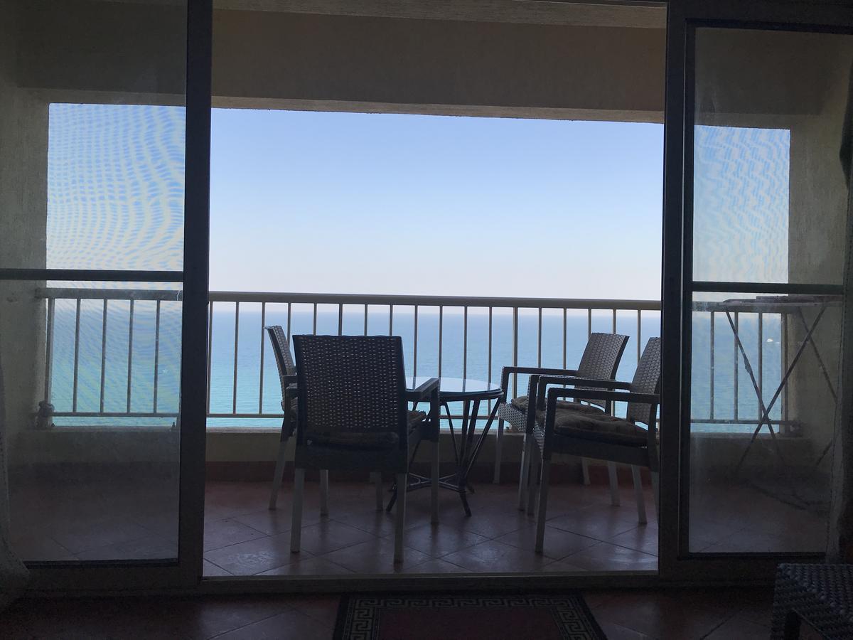 Porto Sokna Water Front Ground Floor Family Only Villa ไอน์ ซกนา ภายนอก รูปภาพ