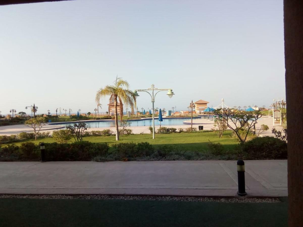 Porto Sokna Water Front Ground Floor Family Only Villa ไอน์ ซกนา ภายนอก รูปภาพ